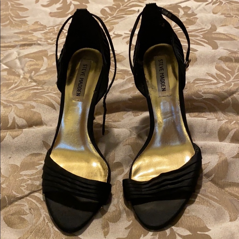 Black Steve Madden Heels